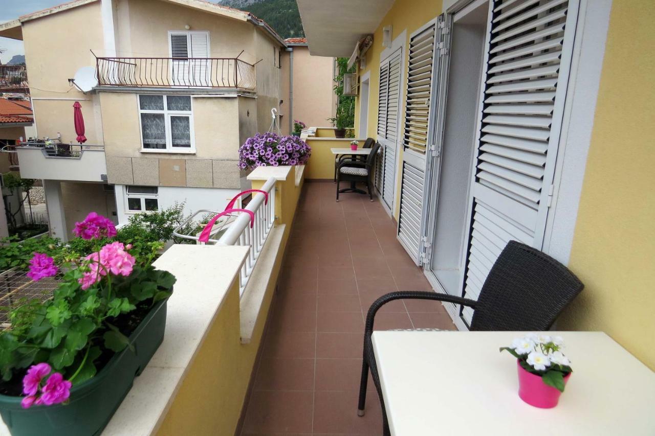 Apartman Jakir 巴什卡沃达 外观 照片